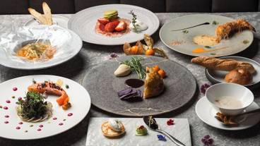 食事・飲み物 / 21