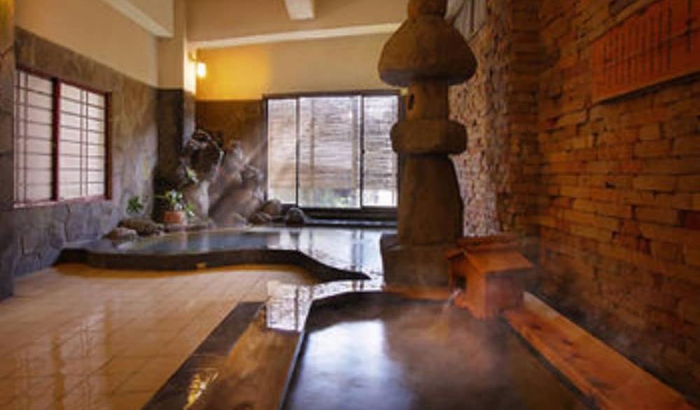 名湯をのんびり楽しむ
贅沢な朝 / 2