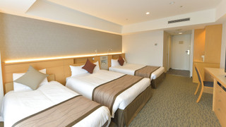 デラックストリプル 西館 (禁煙)