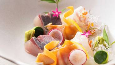 食事・飲み物 / 9