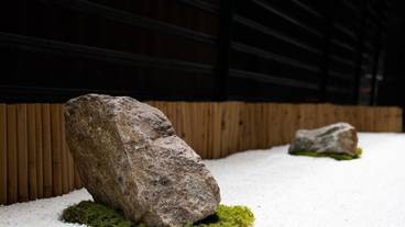 施設内の設備 / 13