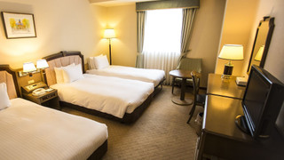 スタンダードトリプルルーム（シングルベッド2台＋エキストラベッド１台）