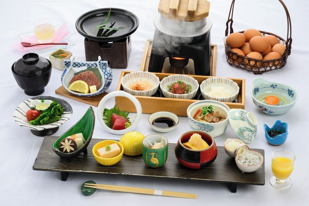 朝食