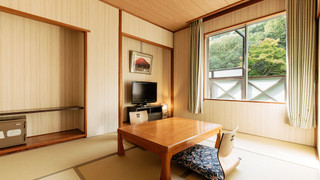 和洋室 (バス付) 禁煙