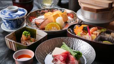 食事・飲み物 / 9