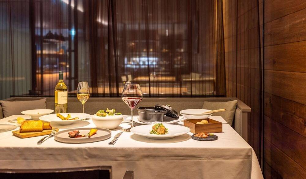 コースもアラカルトも
信州の旬をたっぷりと / 4