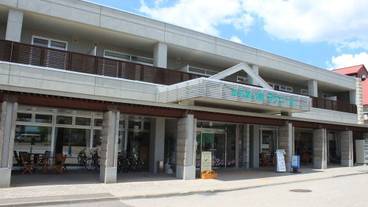 施設の入り口 / 5