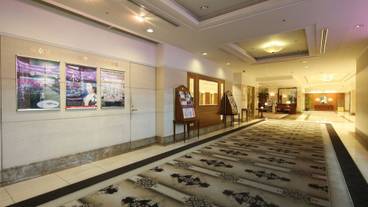 内部エントランス / 3