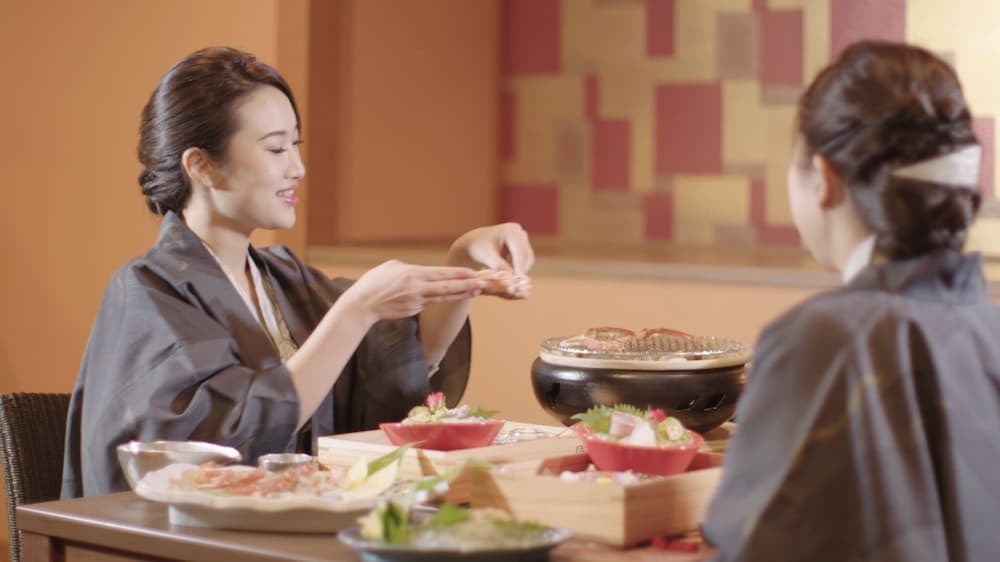 本ズワイガニたっぷりの会席と絶景露天風呂に癒される3571527