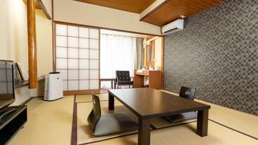 和室10畳+広縁3畳 / 7