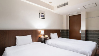 スーペリア ツインルーム シングルベッド 2 台 禁煙