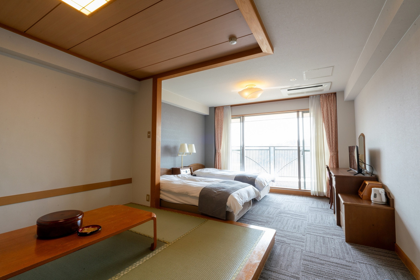 のどかな田園風景と温泉に癒されるホテル4783769