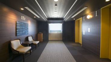 エレベーター / 1