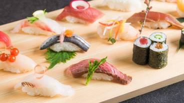 食事・飲み物 / 9