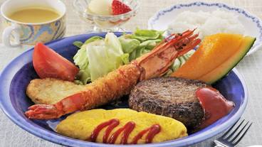 食事・飲み物 / 8