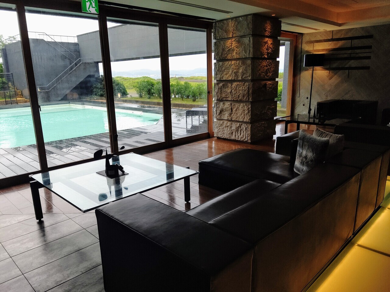 美食カップルは必見！プリプリの海の幸を味わえる3392431