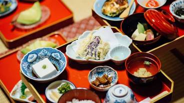 食事・飲み物 / 2