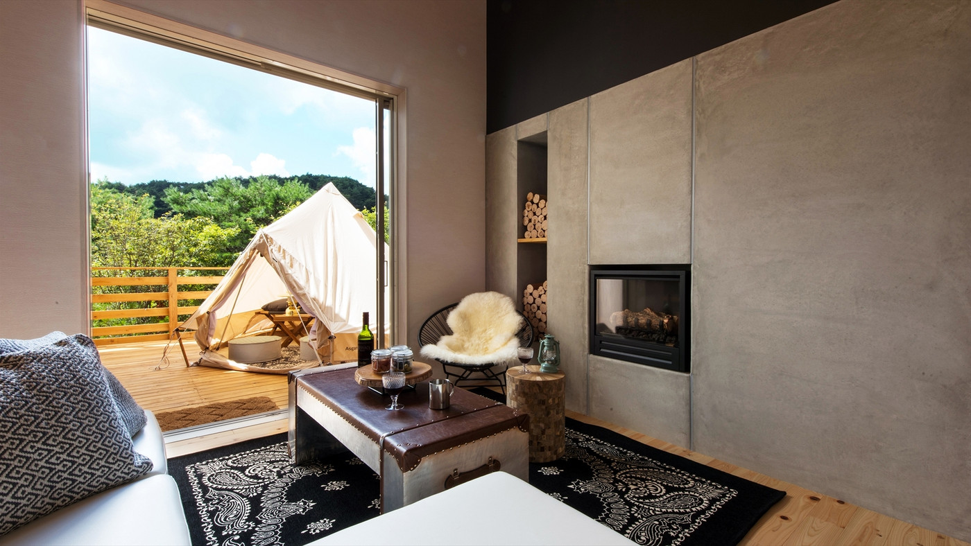 極楽テントサウナを満喫♪グランピングもできるアウトドアリゾート4374999