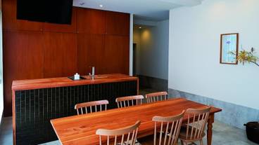 客室内のダイニングエリア / 22