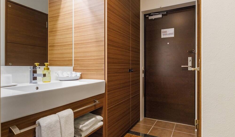 洗面台 一例 / 5