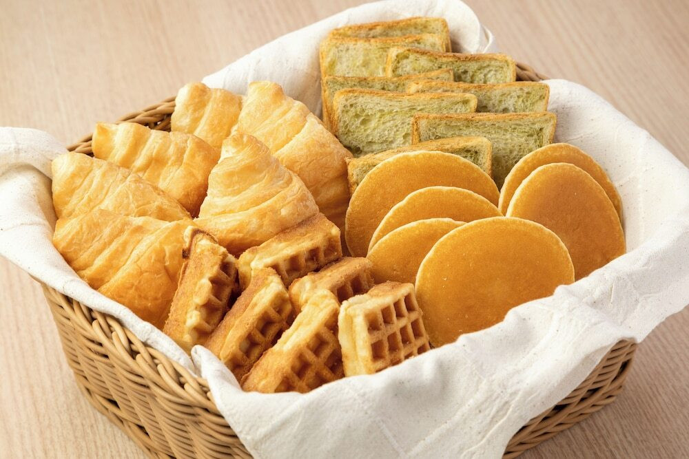 朝食ビュッフェ パン