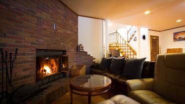 ロビーラウンジ / 3