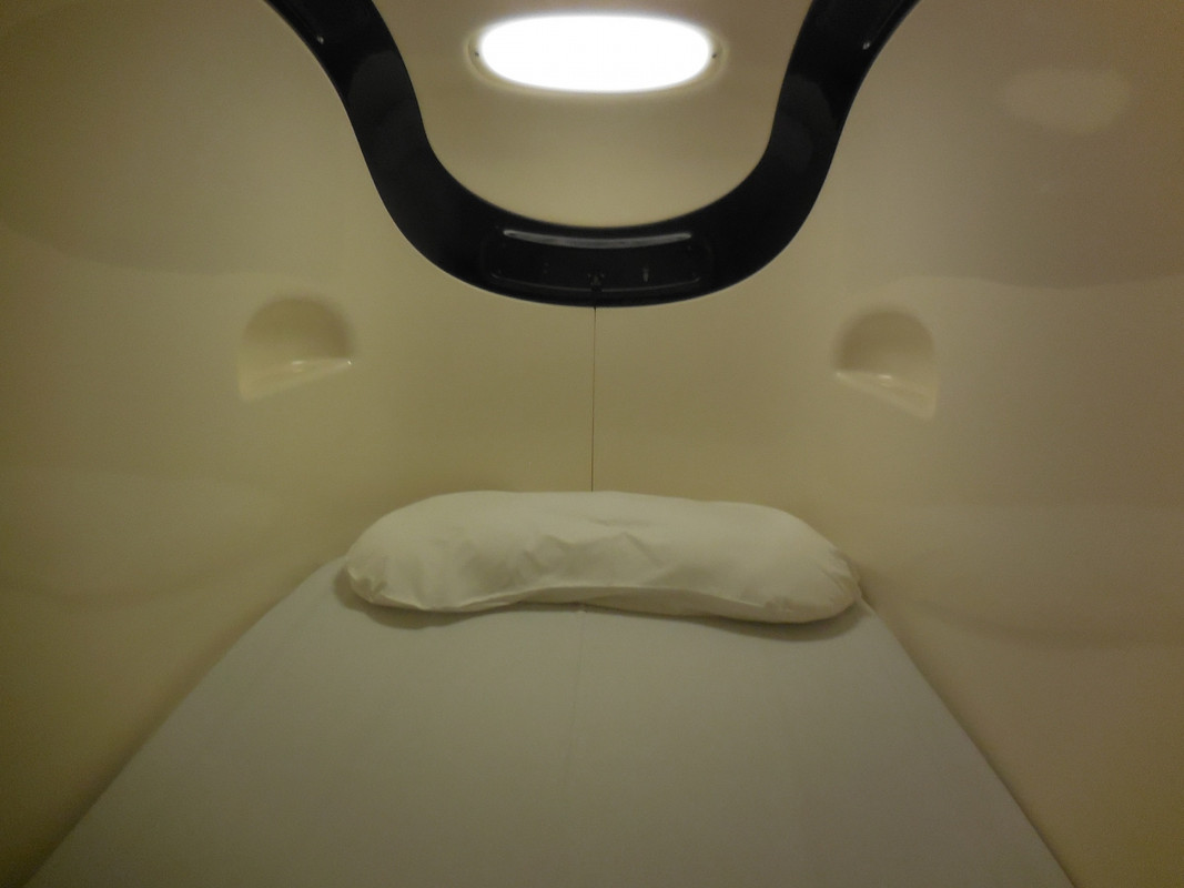 客室。シンプルイズベスト。