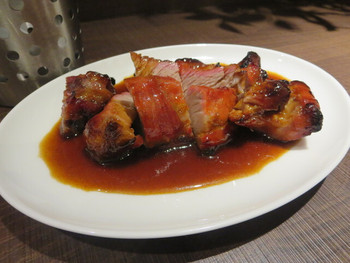 「SUMIRE 」料理 619524 香港式釜焼きチャーシュー