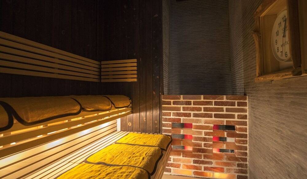 趣の異なる
3つの貸切風呂 / 4