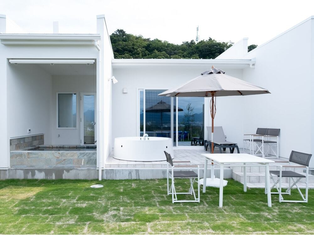 1日9組限定のプライベート感。一棟貸しの宿でくつろいで3450760