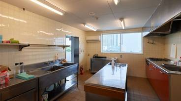 共用キッチン設備 / 13