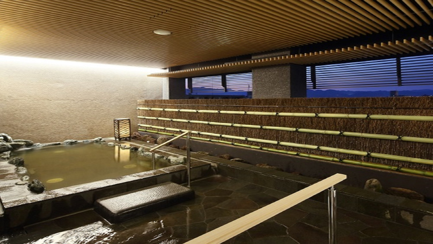 京都駅近くで天然温泉に入れちゃう3653249