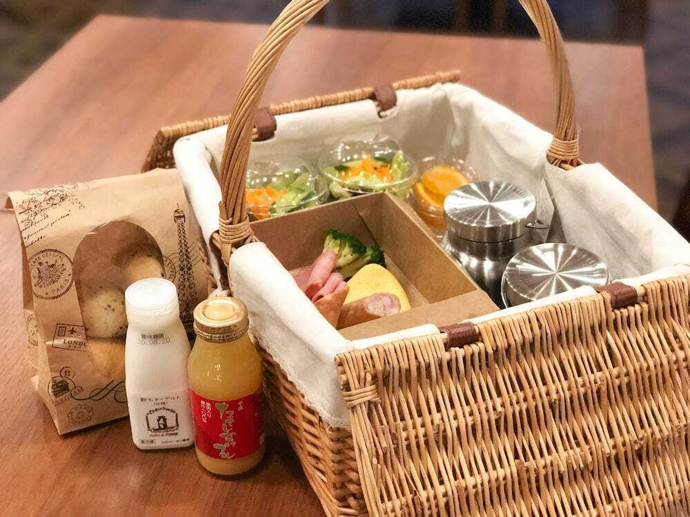 朝食バスケット
