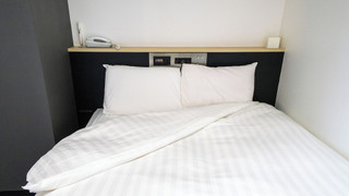 スタンダード ダブルルーム 喫煙可