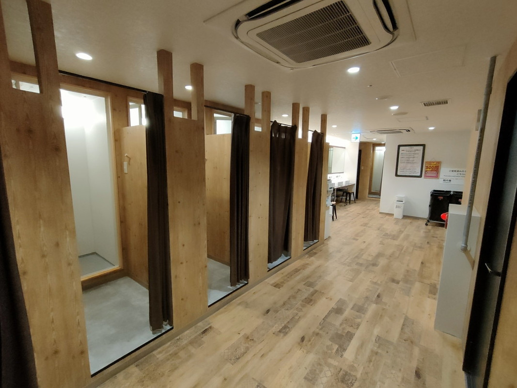 シャワー、しっかりお湯でます