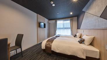 客室内のダイニングエリア / 10