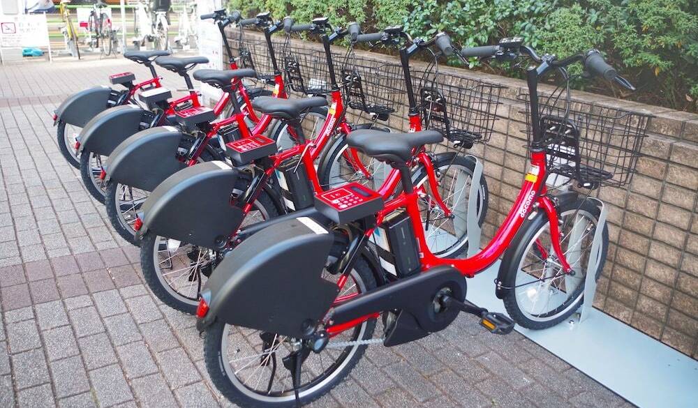 ホテル敷地内 自転車ポート / 4