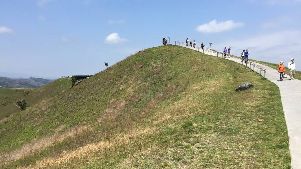 リフトで楽々登山
伊豆高原「大室山」 / 2