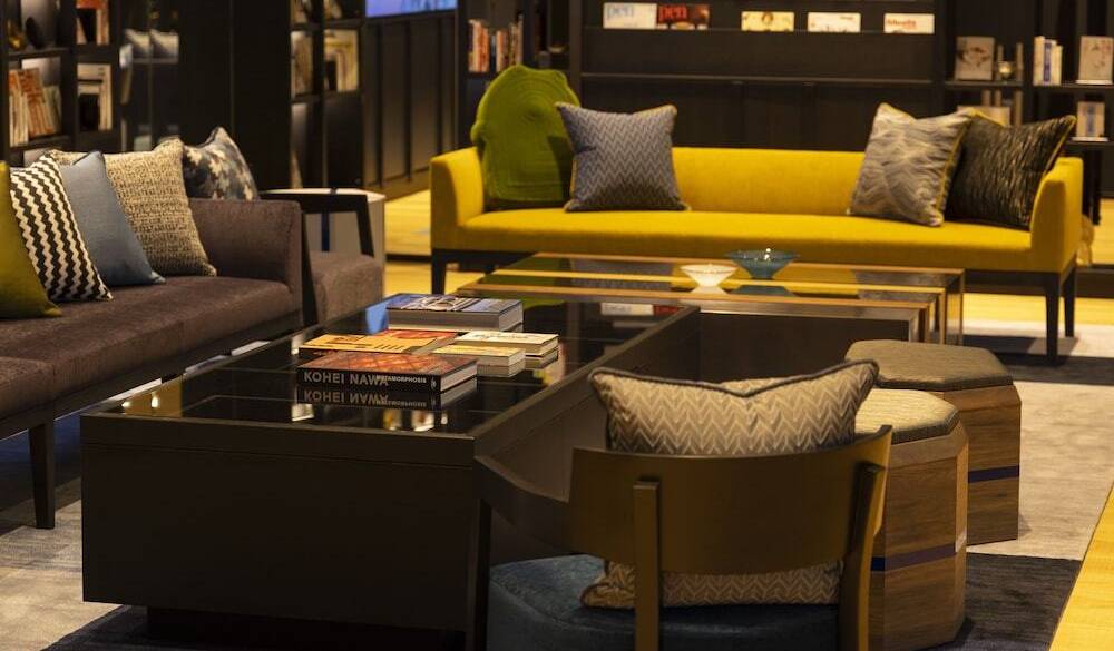 ビジュアルブックから読み物まで / 2