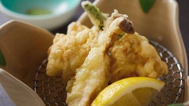 食事・飲み物 / 16