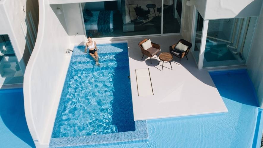 エーゲ海に来たよう
非日常感に浸って / 1