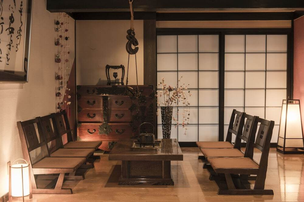 創業約300年の伝統と、新しさが調和した温泉旅館3466154