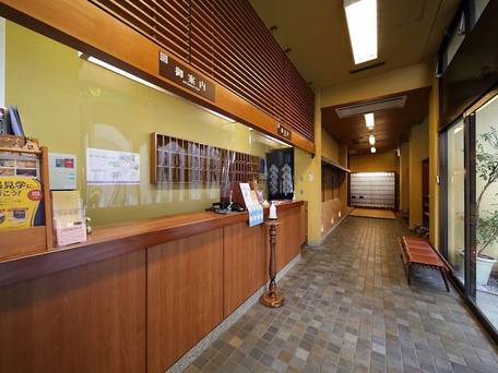 京都駅 松本旅館 / 2