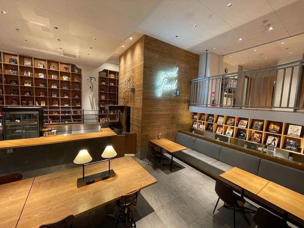 ロビーラウンジ