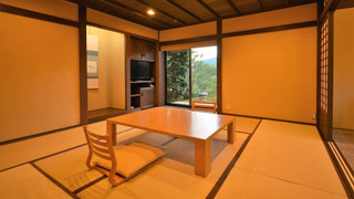 山吹の間 (京間8畳＋3畳)