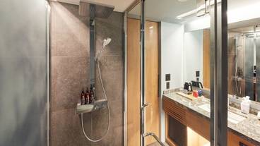 ザ ロイヤルパーク キャンバス 銀座8(ザ ロイヤルパーク キャンバス ギンザ エイト) / 5