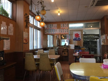 「丸三（まるみつ）冷し物店」 内観 78413374 