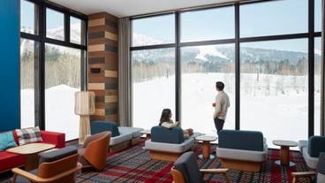 メインバー① / 3