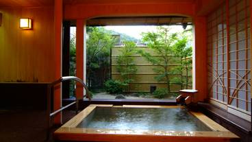 箱根湯本温泉 湯さか荘（ハコネユモトオンセン ユサカソウ） / 1