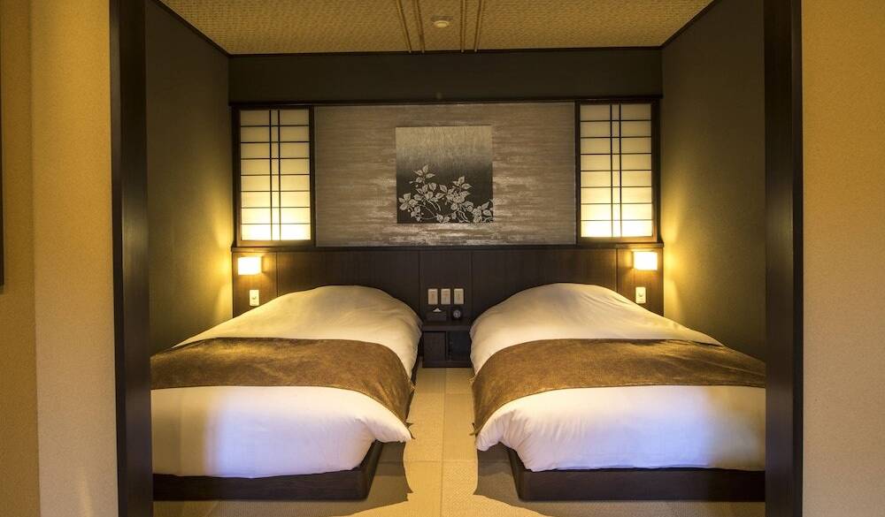 箱根の四季を感じる
和モダンなお部屋 / 4